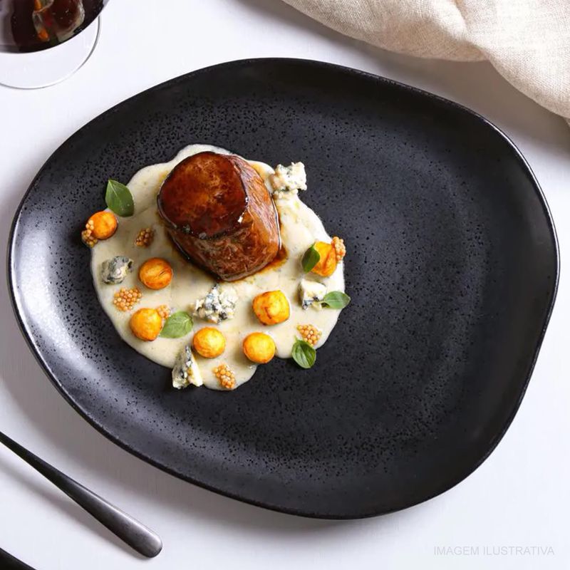 Prato_Raso_Oval_Orgnico_Eclipse_Porto_Brasil_31x24x25_cm_1069093