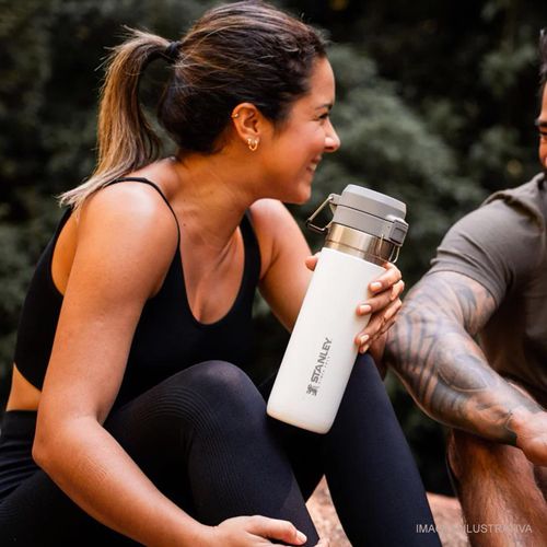 Garrafa Térmica Quick Flip Stanley 710 ml Polar