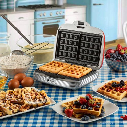 Máquina Waffle Retro Party Time Ariet Vermelha 220v