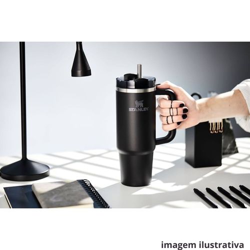 Copo Térmico Quencher Stanley 887 ml Black