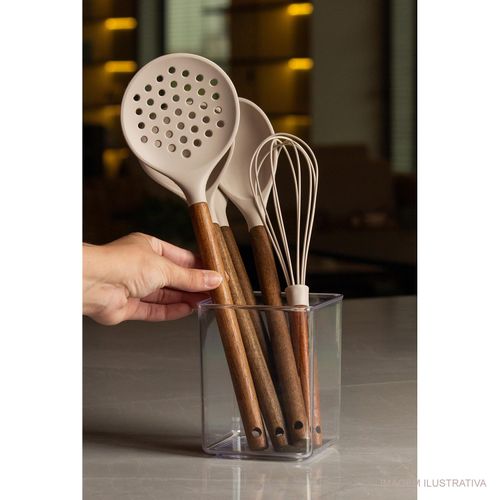 Batedor Fouet Creme Paramount com Cabo Madeira 26 cm