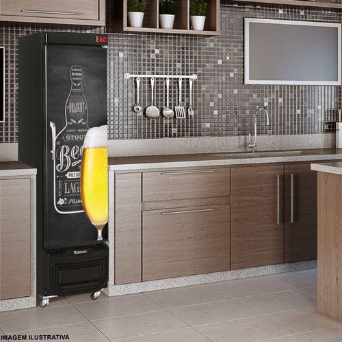 Cervejeira 228 Litros GRB-23E QC PR Gelopar com Porta Cega Preta 127v